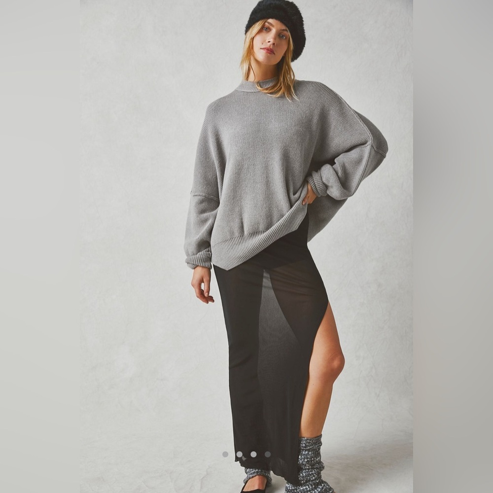 Free People Easy Street Tunic Sweater in Heather Gray L